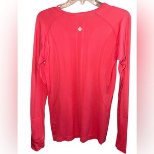 Lulu Swiftly Tech long sleeve